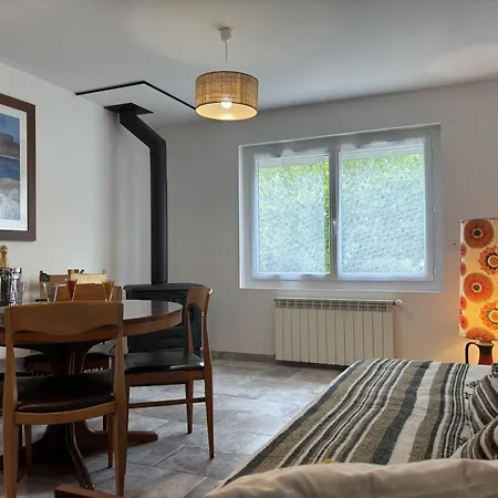 Semesterbostad Maison Au Calme, Animaux Acceptes - 4 Pers. - Fr-1-489-639 *